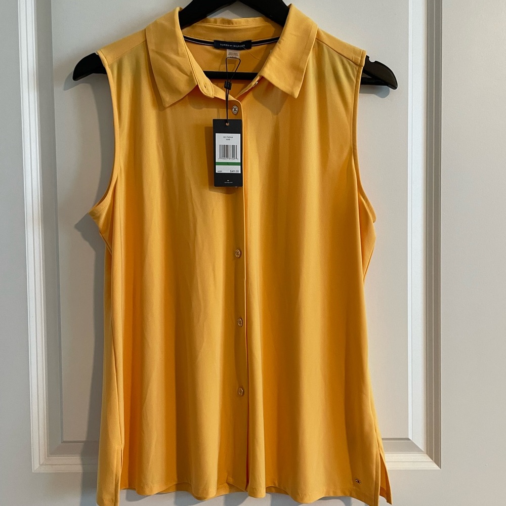 NWT! Tommy Hilfiger sleeveless blouse